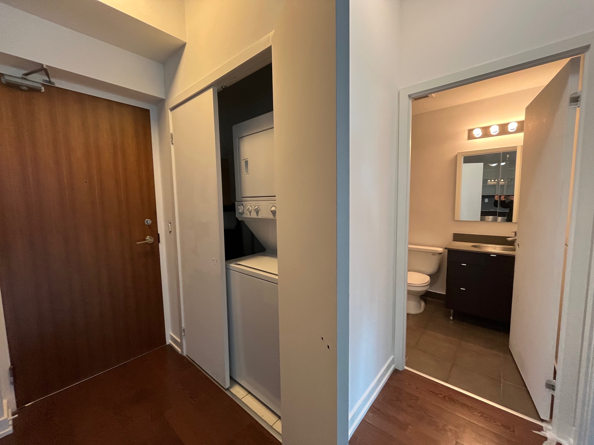 33-LOMBARD-ST-609-BATH-LAUNDRY