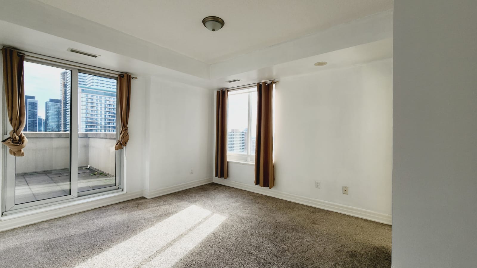 35-BALMUTO-ST-2306-MASER-BEDROOM