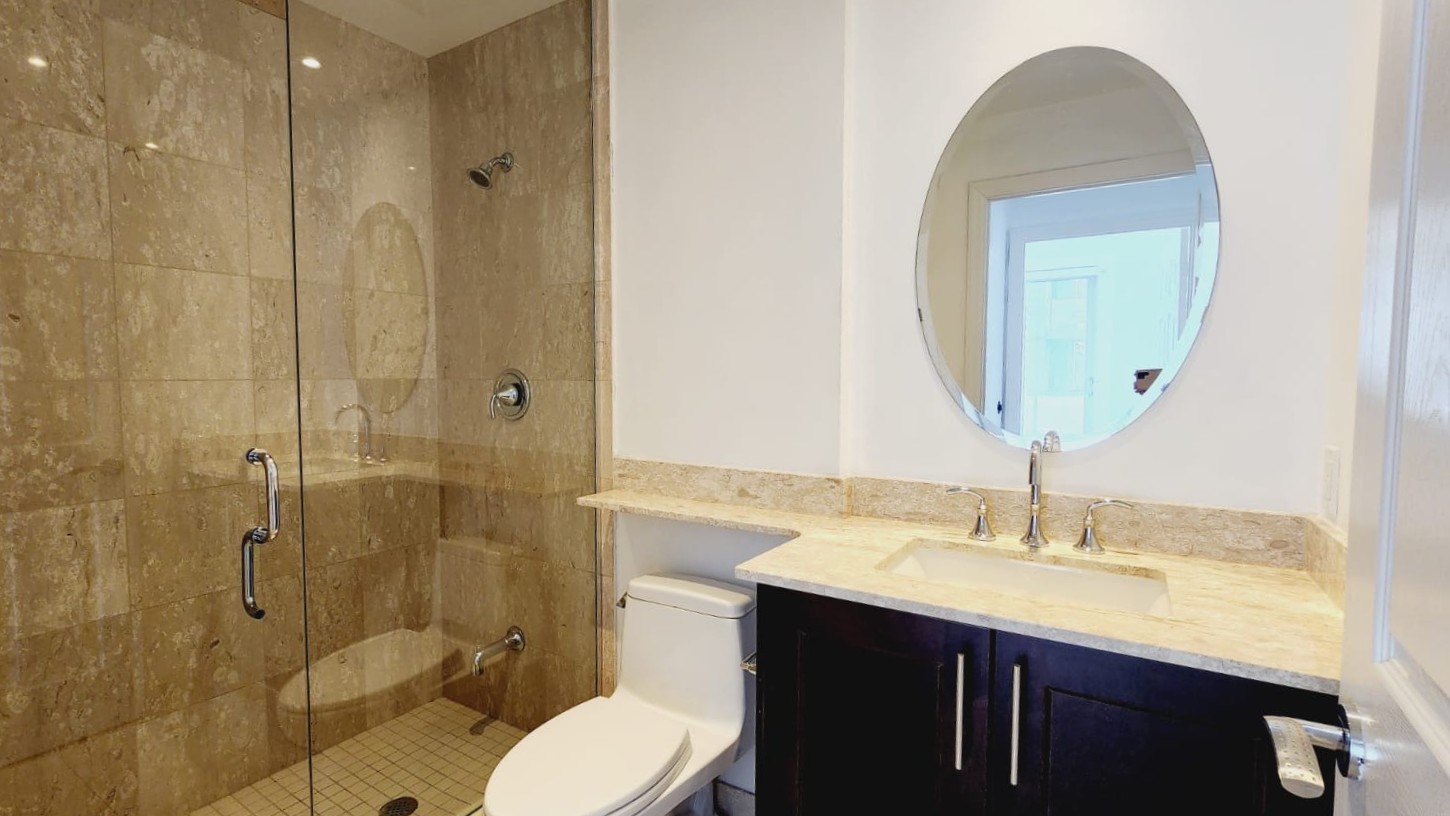 35-BALMUTO-ST-2306-SECOND-BATHROOM