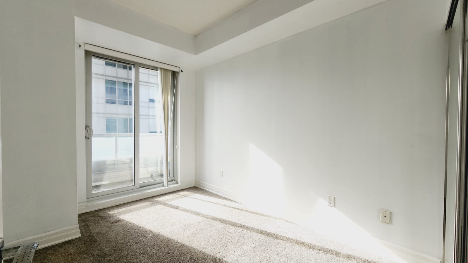35-BALMUTO-ST-2306-SECOND-BEDROOM