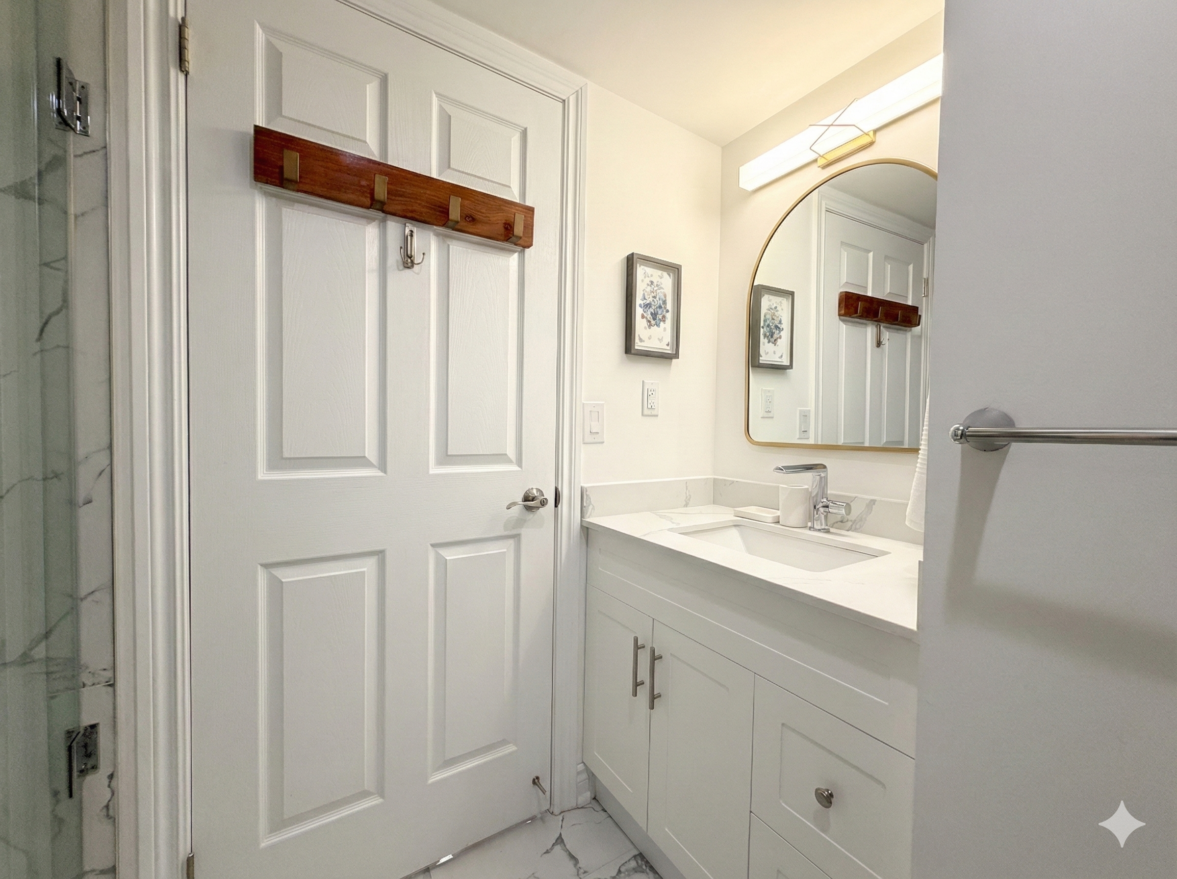 761-BAY-ST-1902-BATHROOM-1