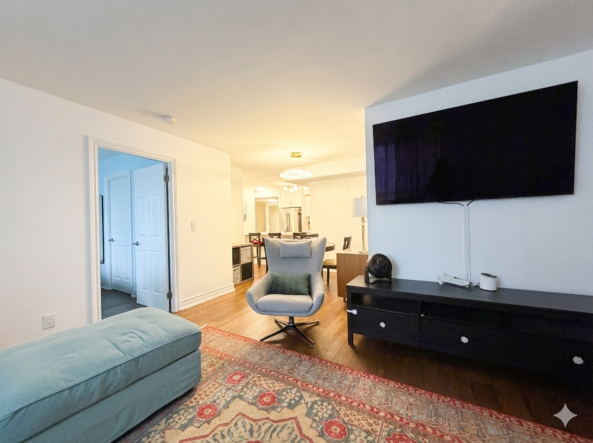 761-BAY-ST-1902-LIVING-ROOM-2