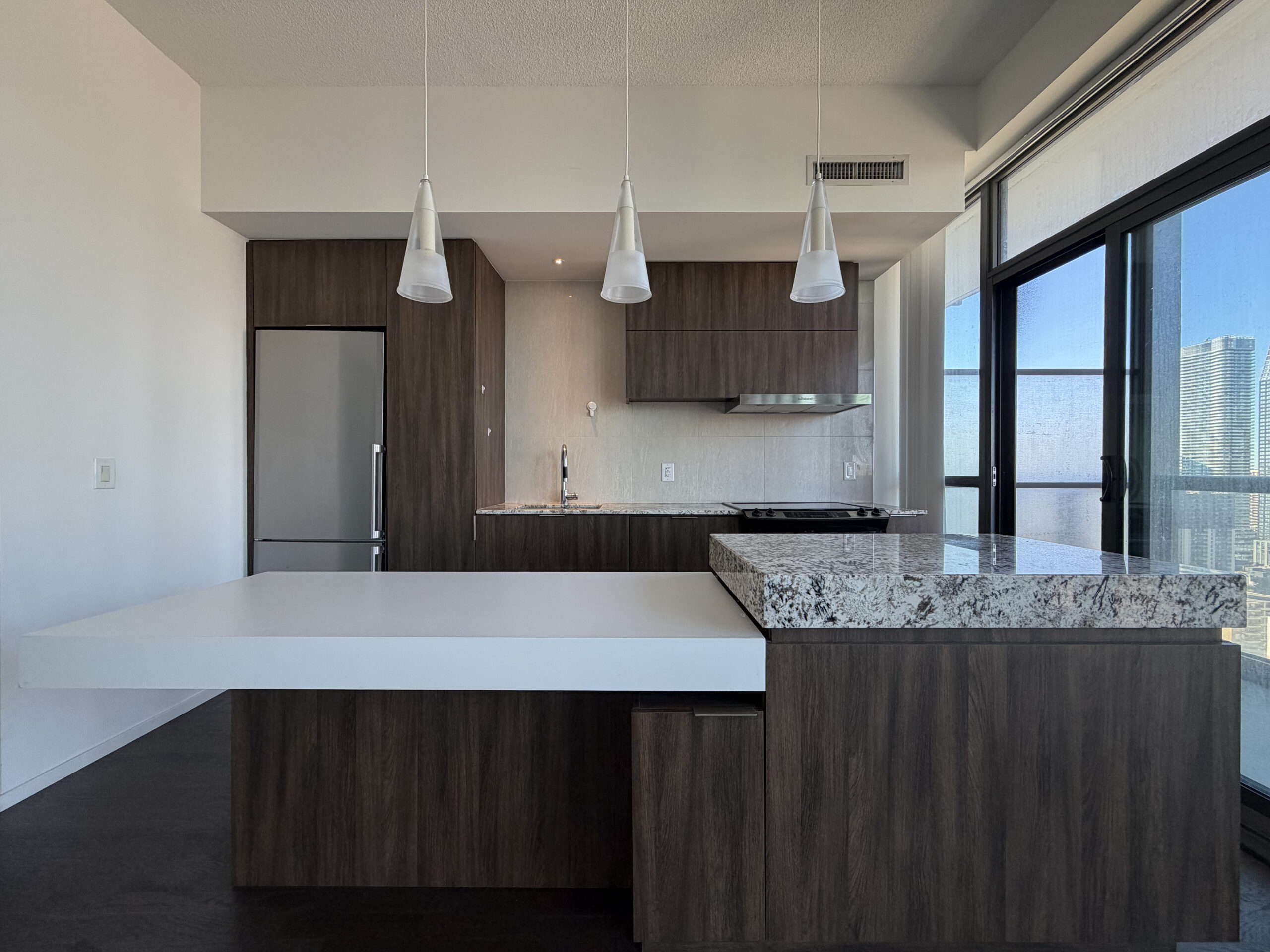 101-CHARLES-ST-E-2305-KITCHEN-