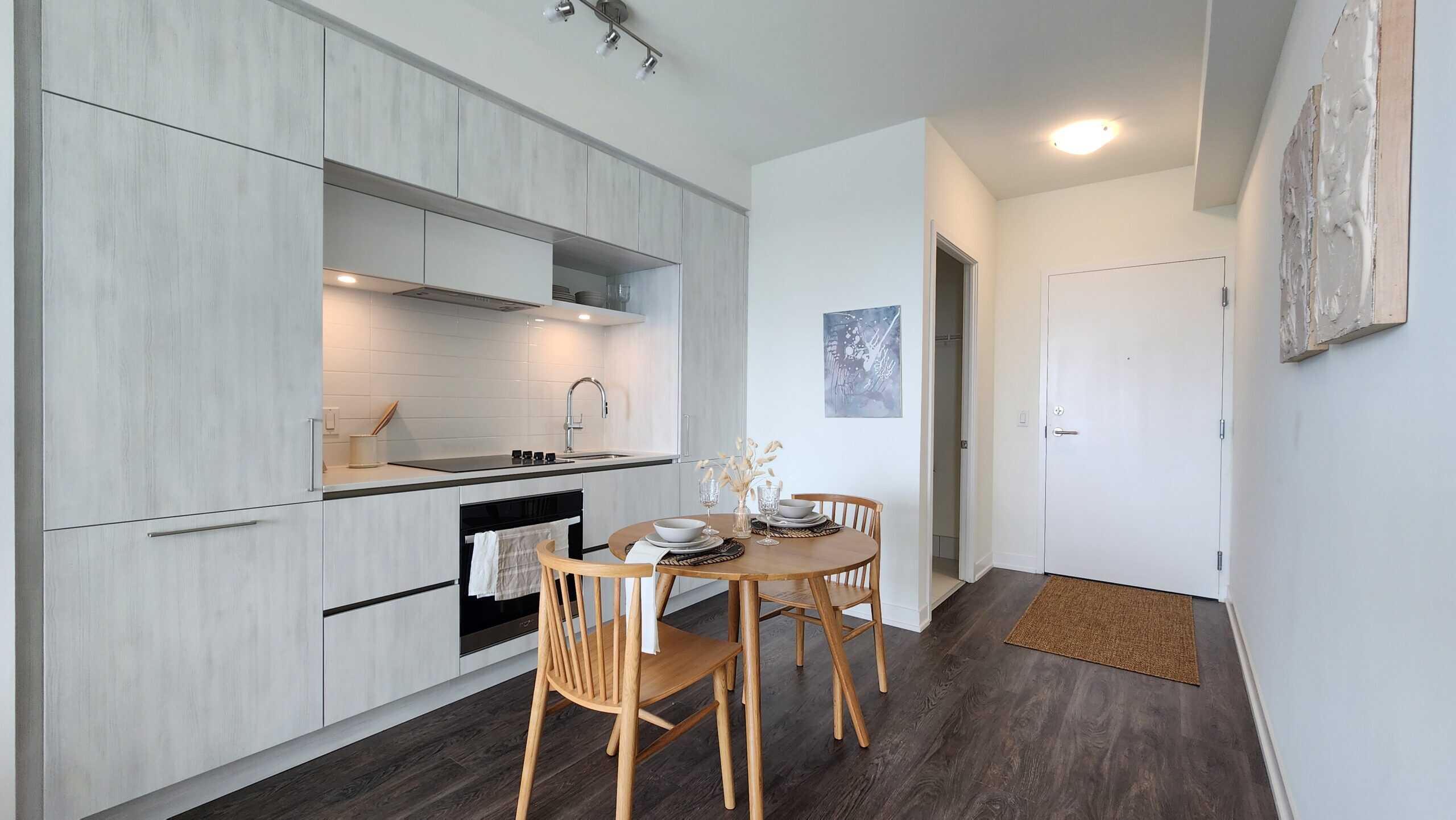 2-DAVID-EYER-RD-1021-KITCHEN-DINING