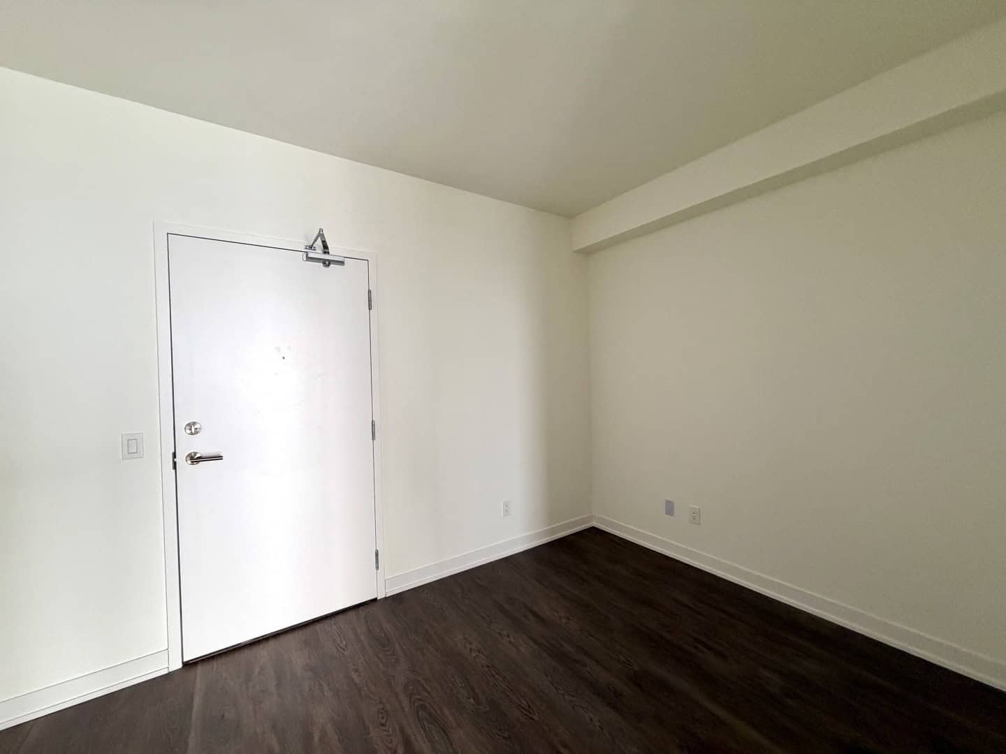 2-DAVID-EYER-RD-1022-ZOEY-ENTRY