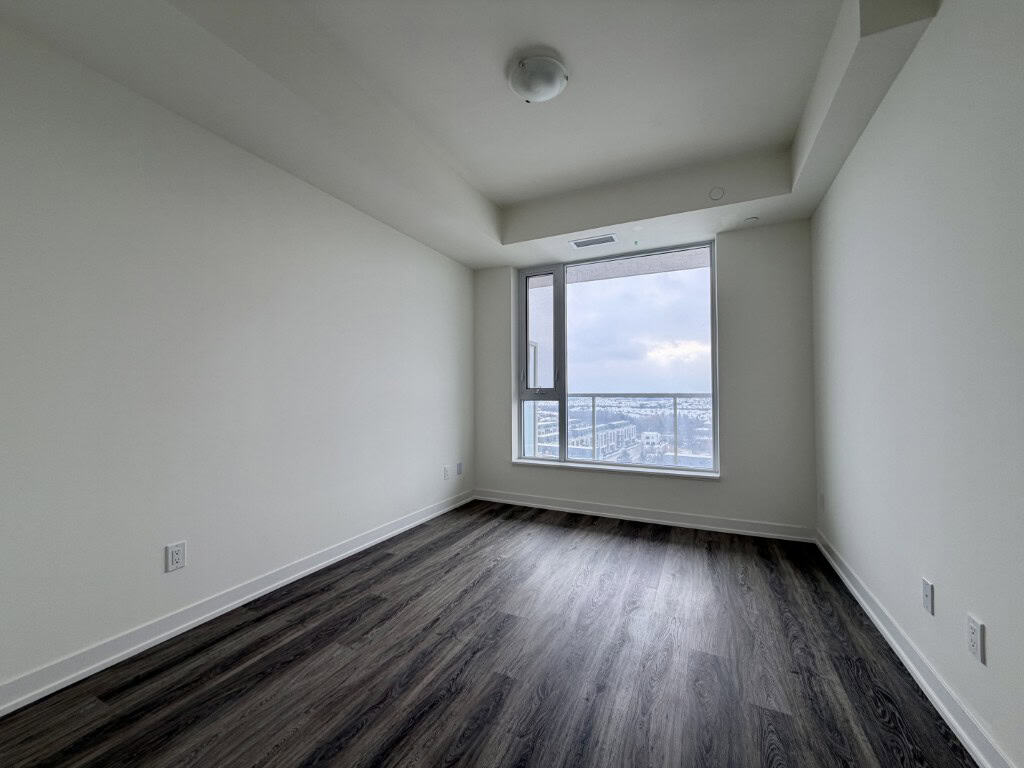 2-DAVID-EYER-RD-1124-LUKE-BEDROOM