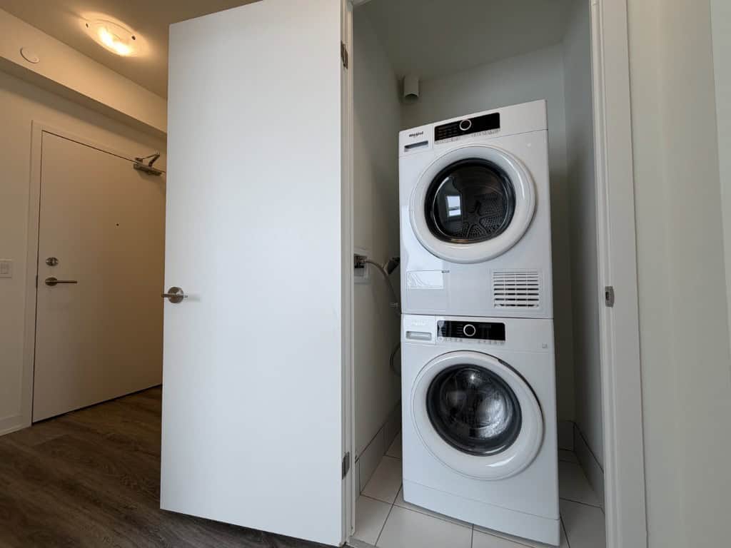 2-DAVID-EYER-RD-1124-LUKE-LAUNDRY