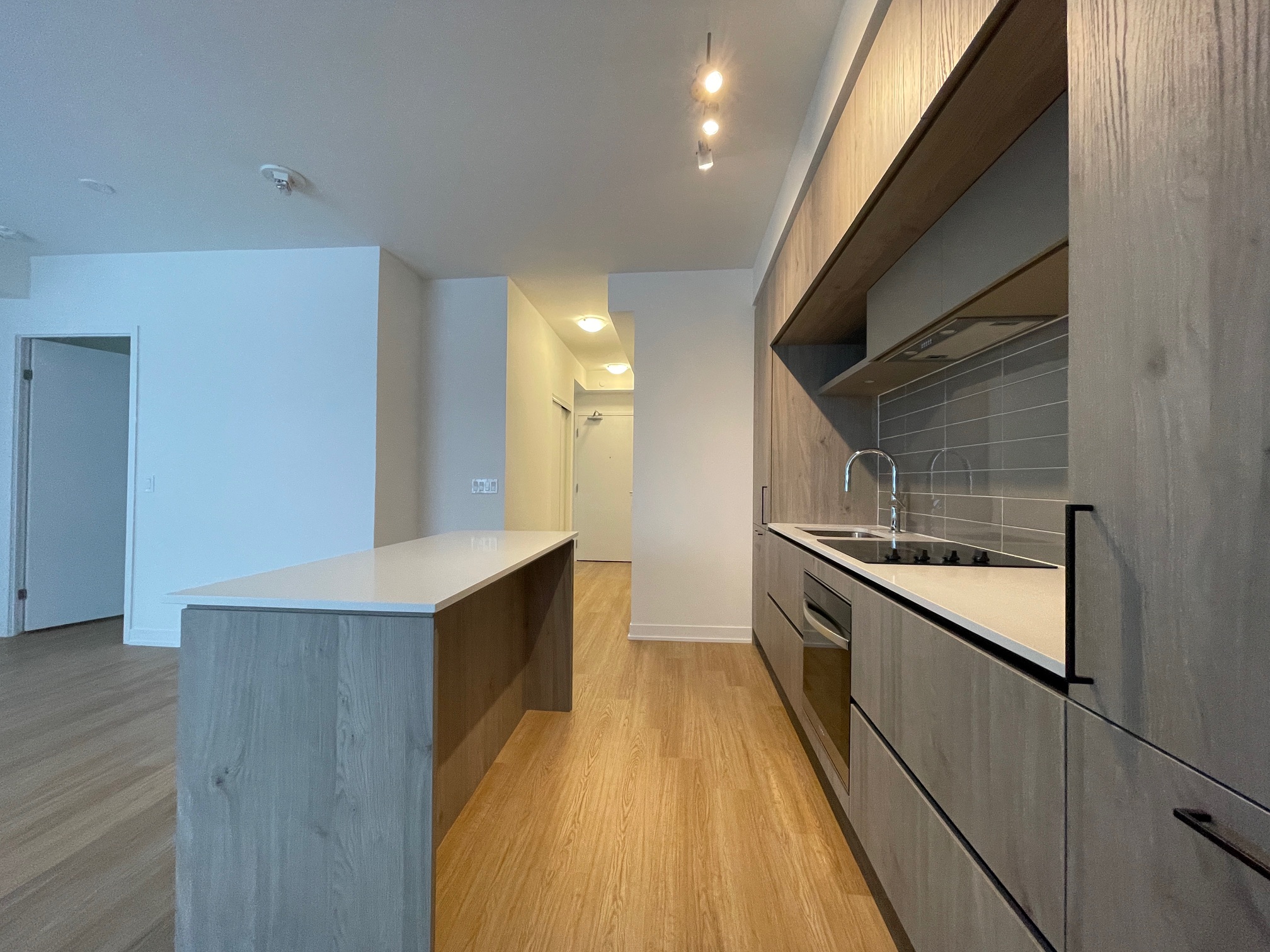 2-DAVID-EYER-RD-1029