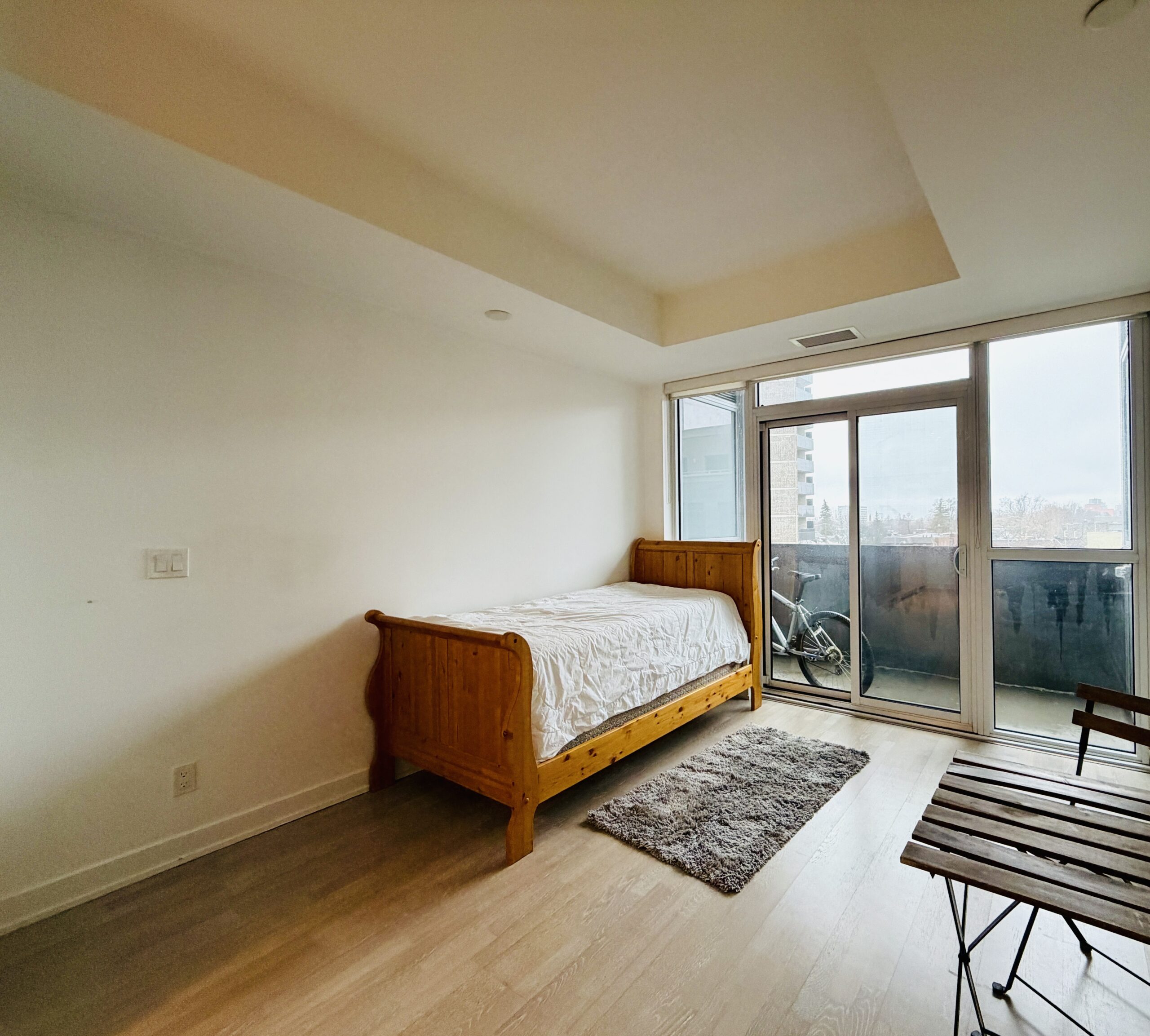 501 ST CLAIR AV W-321