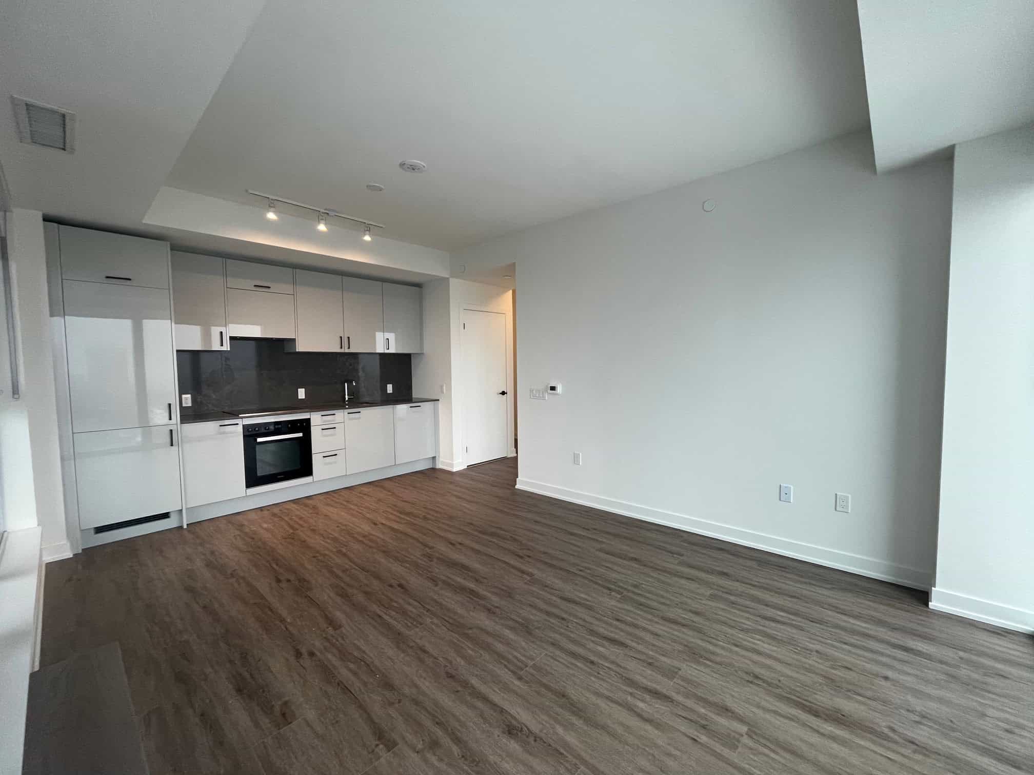 1-QUARRINGTON-LN-2003