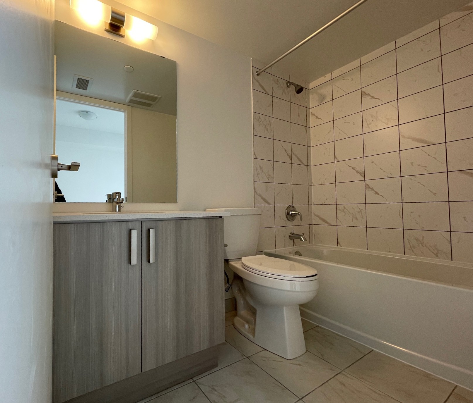 1010-SANDY-BEACH-RD-2C-1302