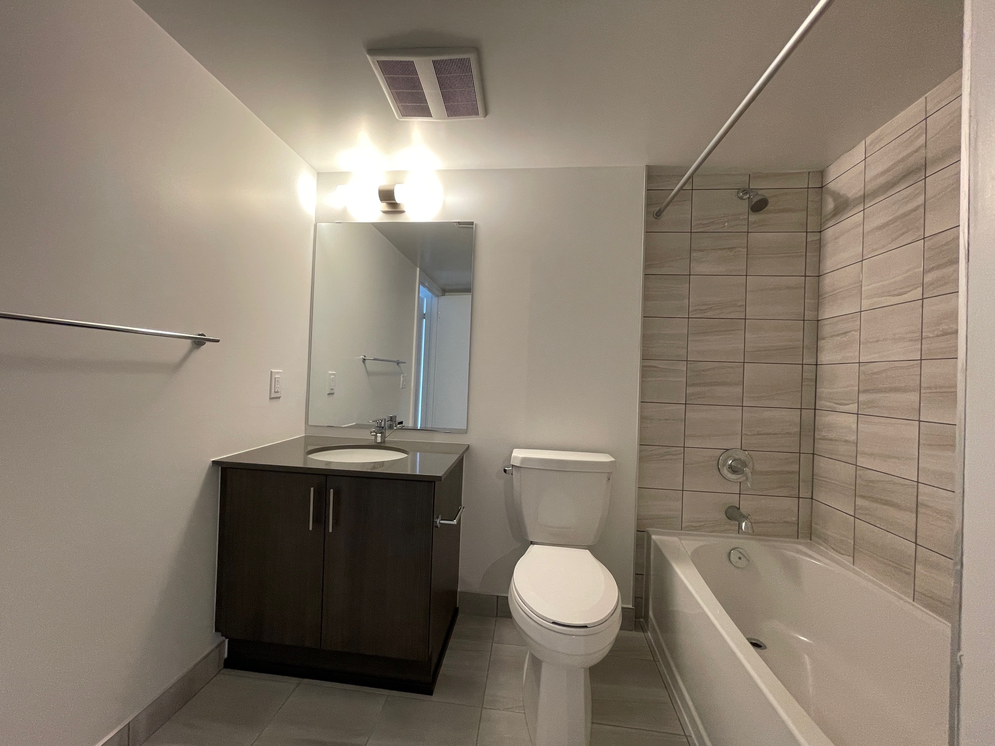 1010-SANDY-BEACH-RD-2H-1105