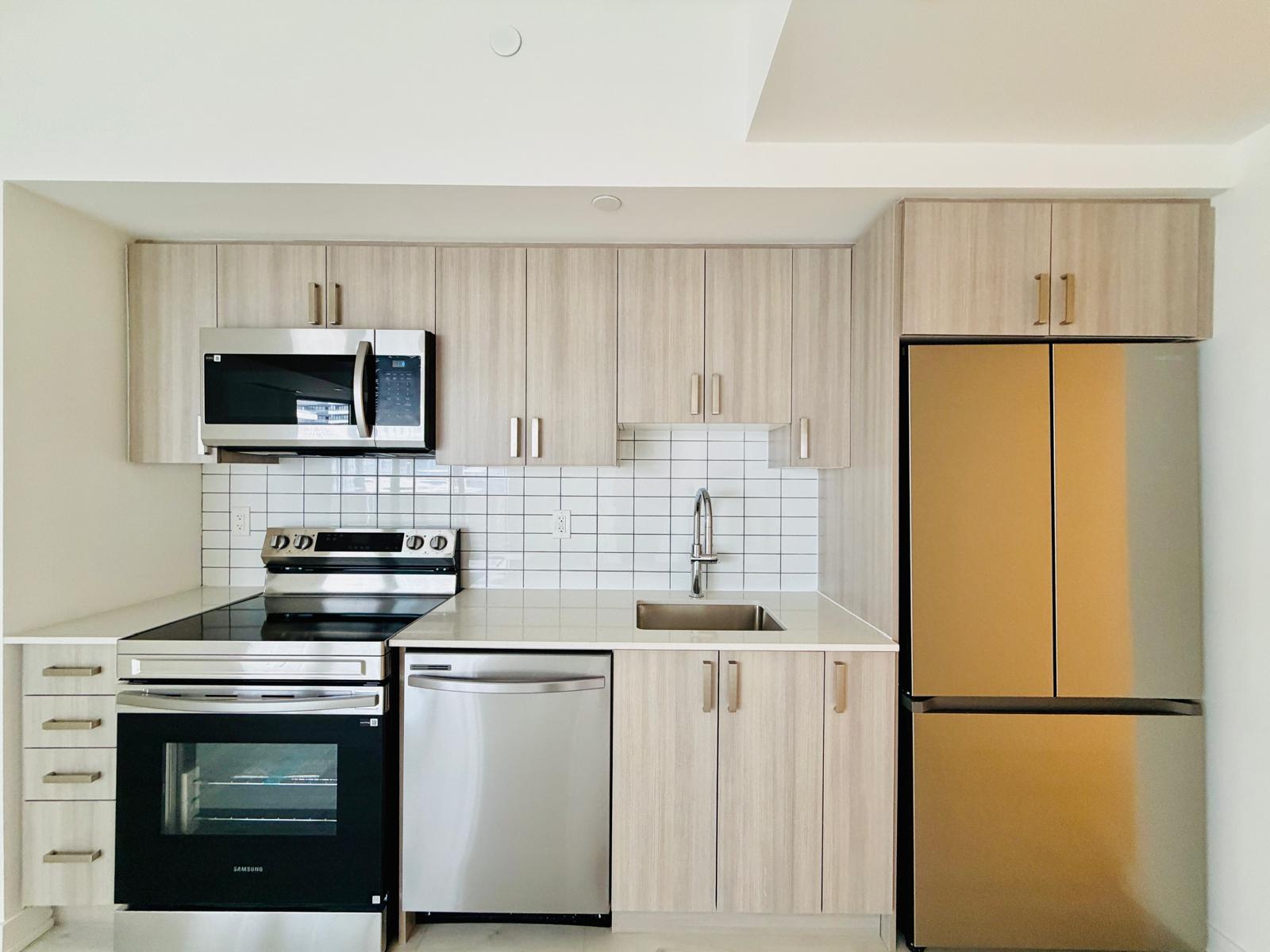 1010-SANDY-BEACH-RD-401