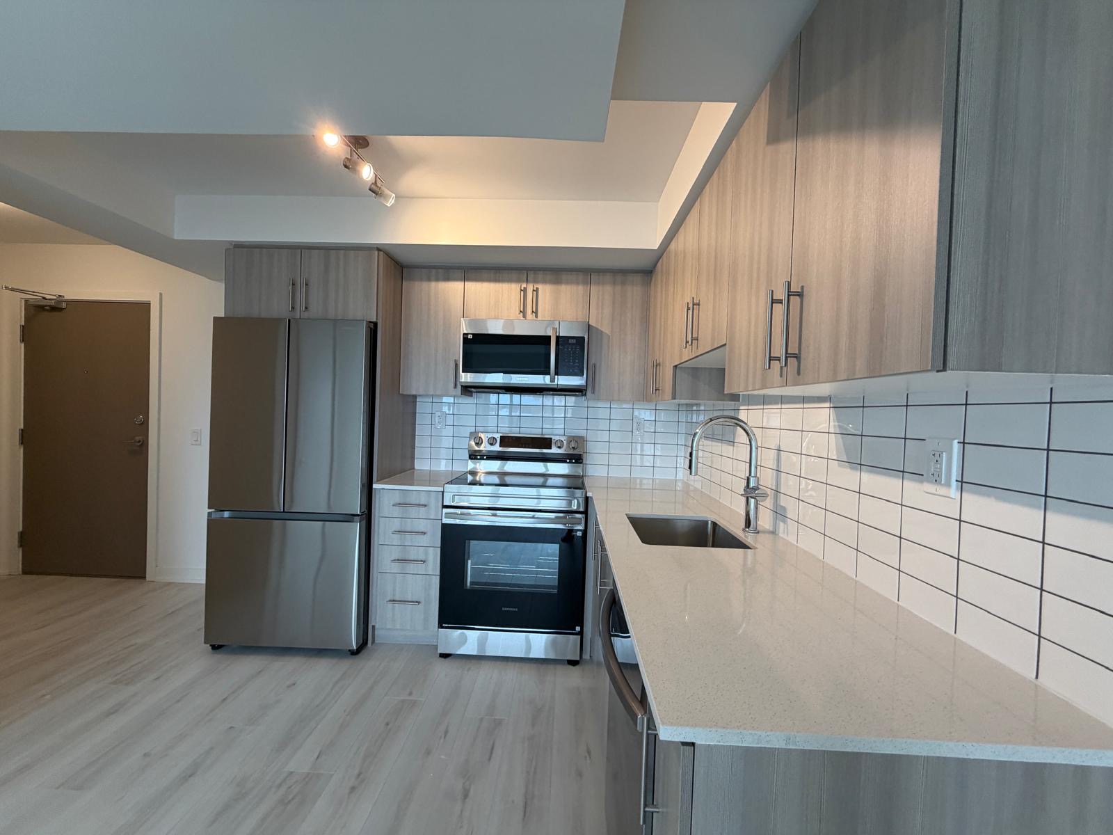 1010-SANDY-BEACH-RD-412-