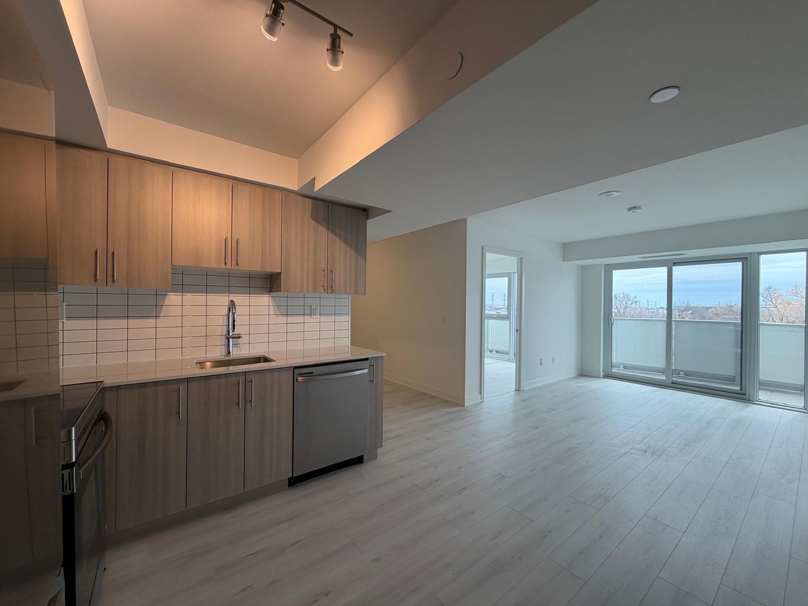 1010-SANDY-BEACH-RD-412-