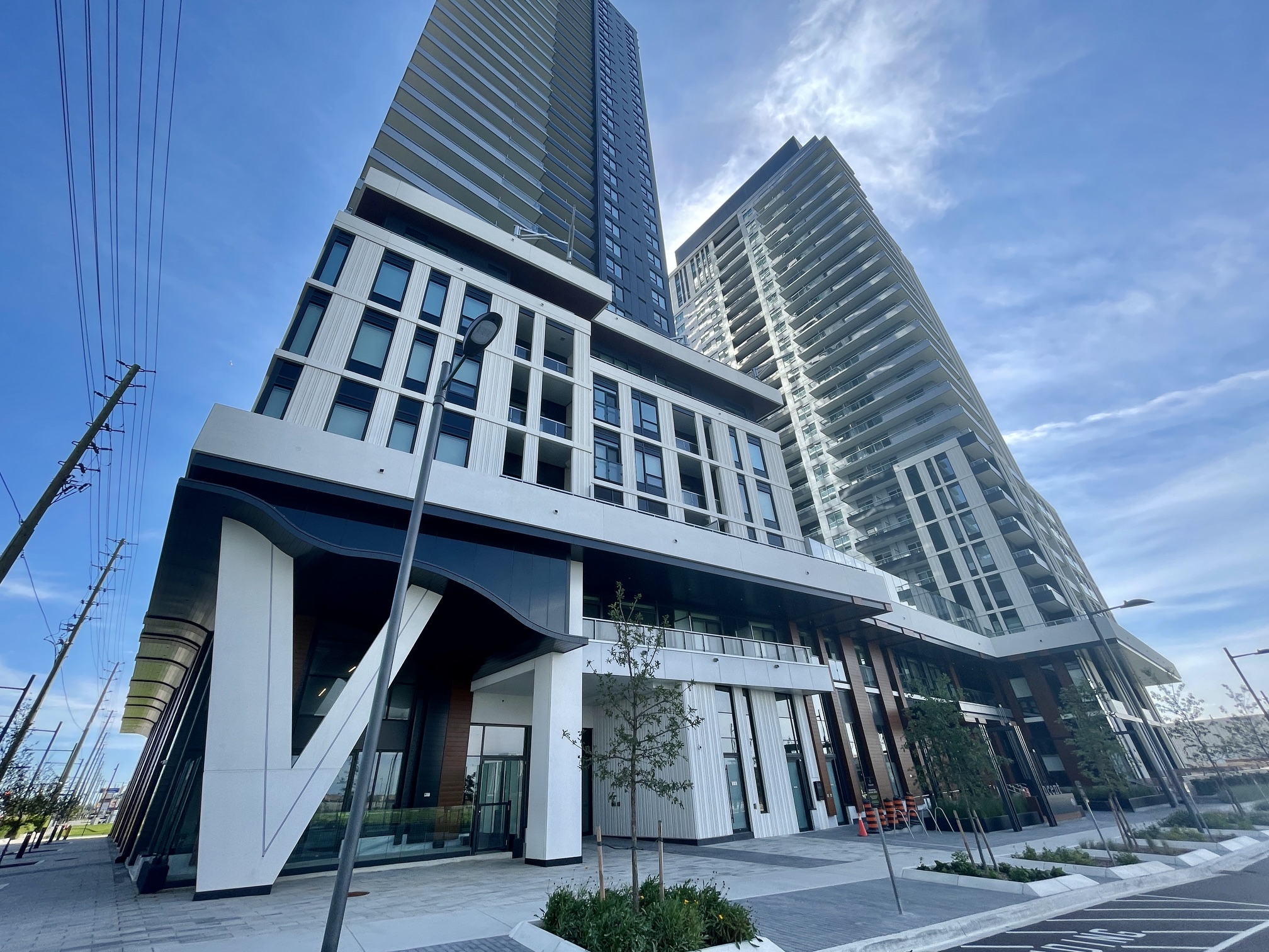 21 MEADOWDALE RD-1902-EXTERIOR